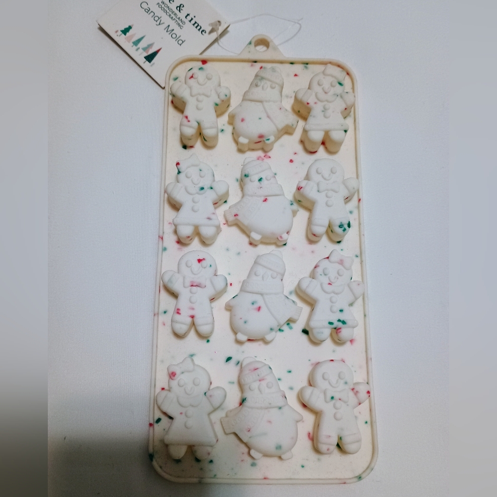 Festive Silicone Mold with Holiday Snowman And Gingerbread Girl And Boy